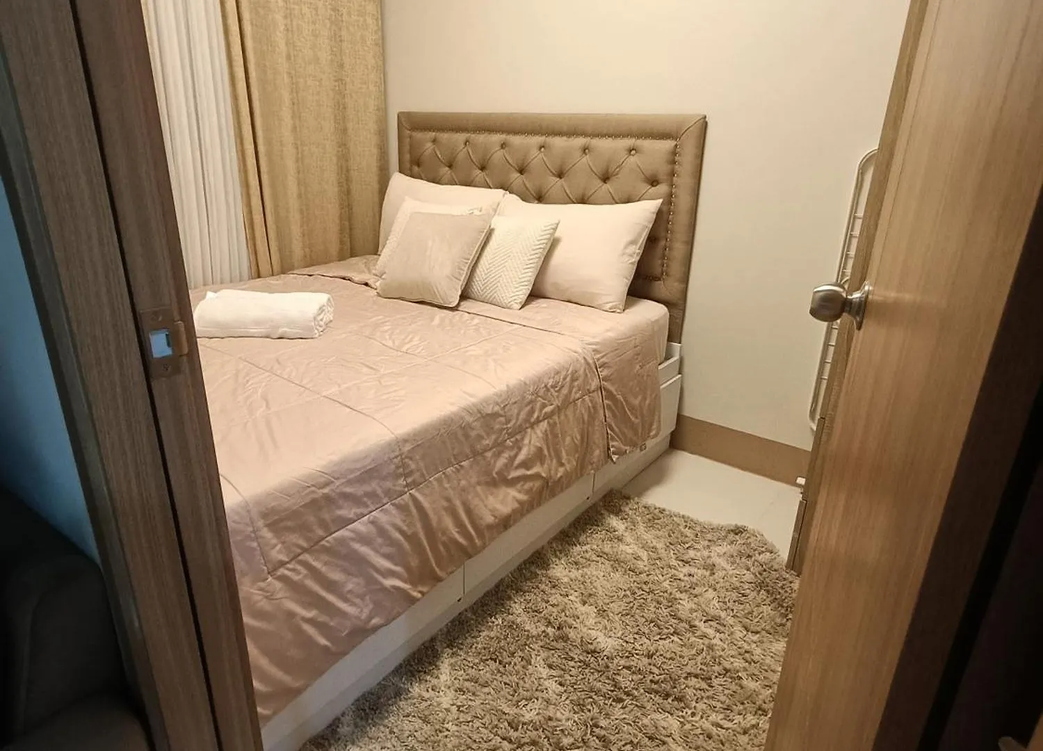 Clmn Staycation Metro Manila Philippines